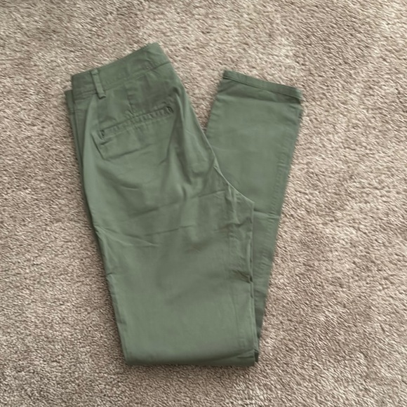 Theory Sage Green Chino Pants - Picture 3 of 3